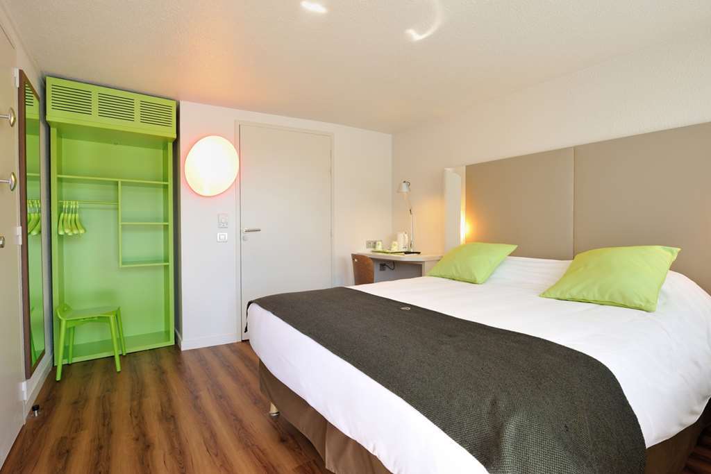 Campanile Saint Quentin Hotel Kamer foto